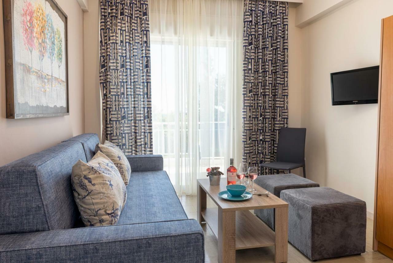 Georgalas Rest Apartments Nea Kallikrateia Esterno foto