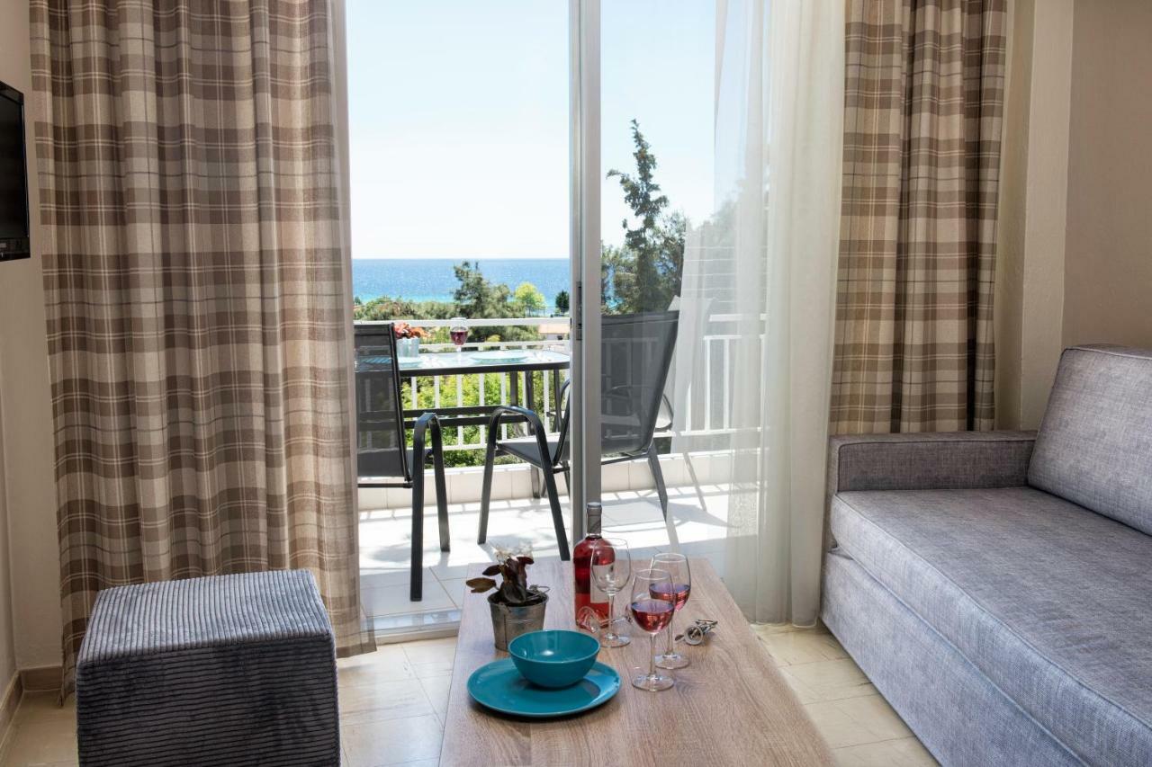 Georgalas Rest Apartments Nea Kallikrateia Esterno foto