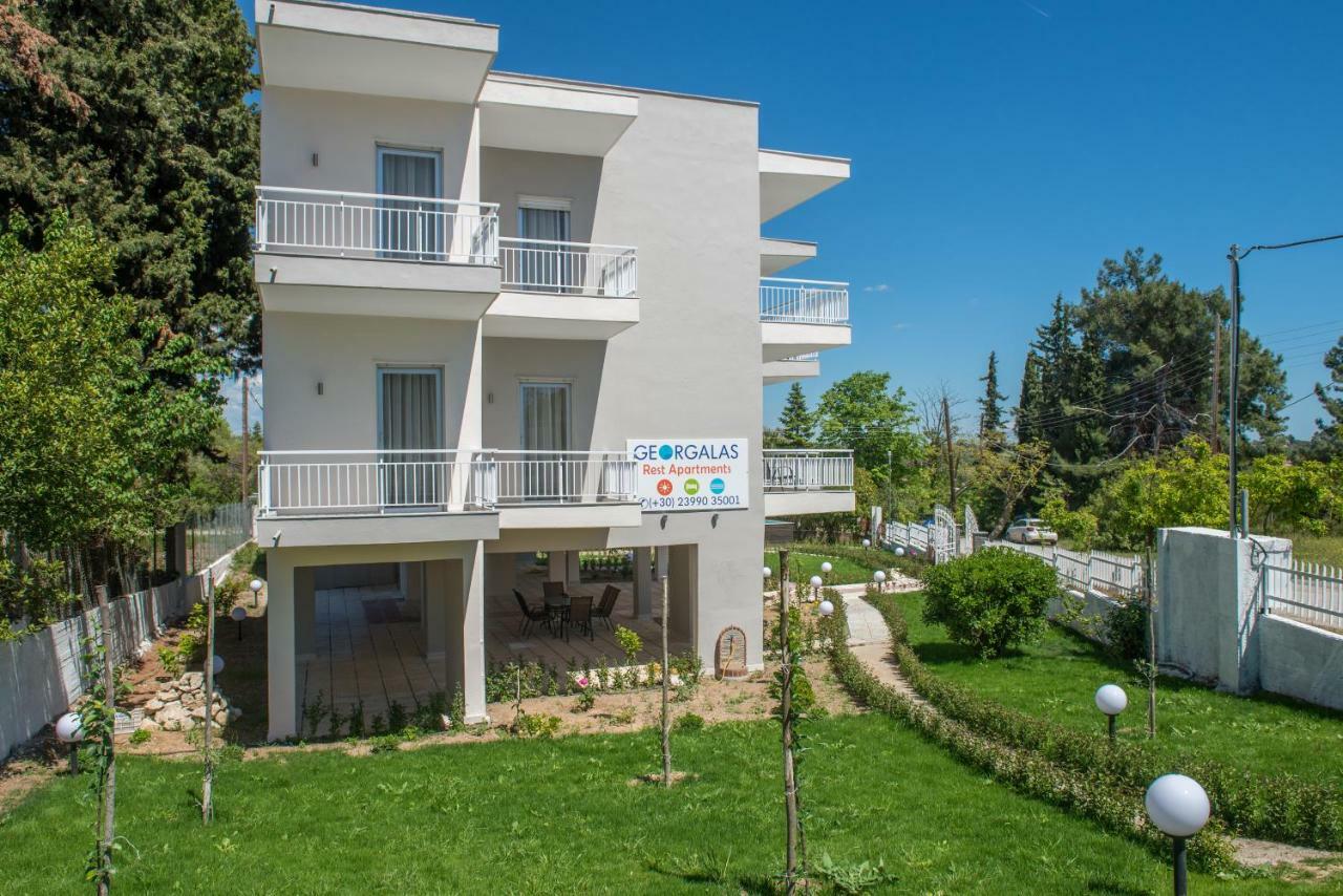 Georgalas Rest Apartments Nea Kallikrateia Esterno foto